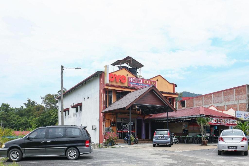 Oyo 89892 Hotel Jeli Inn Zewnętrze zdjęcie